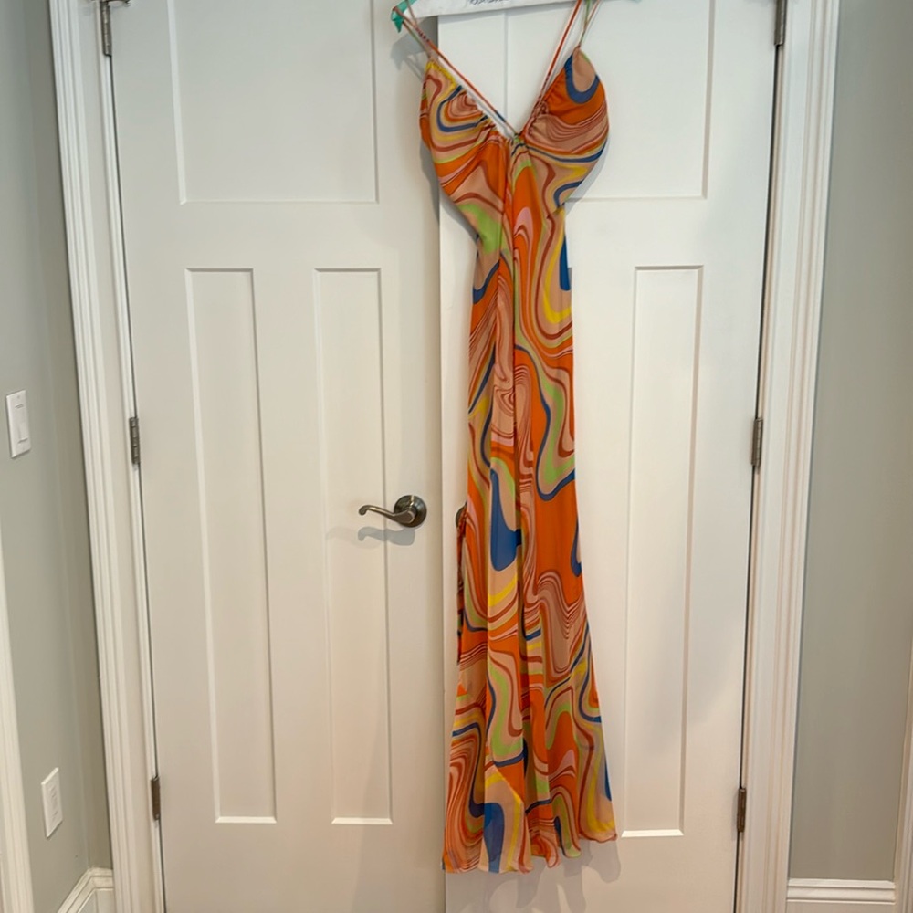 Retro floor length tie back maxi